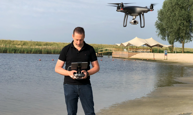 The Dutch Video Guy met een drone